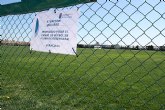 El Lorca Fútbol Club acomete y financia los trabajos de resiembra del campo de césped natural del Polideportivo Municipal