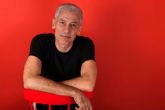 El escritor madrileno Jos Ovejero presenta en Cartagena su Mientras estamos muertos