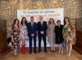 El consejero de Salud apoya a la Asociacin Murciana de Fibrosis Qustica en su I Comida Solidaria