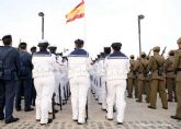 Acto de arriado solemne de Bandera en el puerto con motivo del Dia de las Fuerzas Armadas