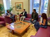 El alcalde y el concejal de Medio Ambiente de Los Alcázares se reúnen con el alcalde de Murcia y Teresa Vicente, la impulsora de la ILP Mar Menor