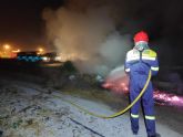 El Servicio Municipal de Emergencias interviene en siete conatos de incendio y hogueras descontroladas realizadas con motivo de 'La Noche de San Juan'