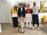 El alcalde recibe a las molinenses Julia Gil y Jimena Moreno, campeonas de Espa&ntilde;a de f�tbol playa con la Selecci�n Murciana Sub-17