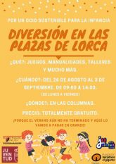 Los alumnos y alumnas del Curso de Monitor de Tiempo Libre generan el proyecto 'Por un ocio sostenible para la infancia: Diversin en las plazas de Lorca