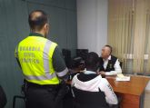 La Guardia Civil detiene a un aspirante al examen del permiso de conducción por suplantar la identidad de otra persona