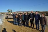 La Comunidad mejora la seguridad de conductores y ciclistas en la va que discurre por la pedana murciana del Cabezo de la Plata