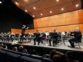 Virginia Martnez confa la batuta de la OSRM a Octavio J. Peidr en el 6° concierto de abono de Promsica