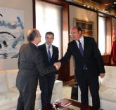 Pedro Antonio Snchez recibe al presidente de la Federacin de Municipios