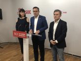 Diego Conesa: 'Por dignidad, decencia e higiene democrtica, apoyamos la decisin del PSOE de presentar una mocin de censura contra Rajoy'