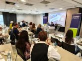 Ucomur presenta la Guía de Apoyo al Cooperativismo y a la Economía Social en la Región de Murcia