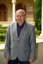 El catedrático de la Universidad de Murcia José María Pozuelo Yvancos, elegido académico correspondiente de la Real Academia Española