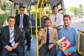 El Unibono ofrece a los universitarios viajes ilimitados y descuentos del 70 por ciento en sus desplazamientos en autobús a los campus de Murcia