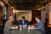 Fernando Lpez Miras se rene con el presidente de la Unin Murciana de Hospitales y Clnicas