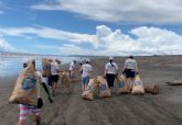 Smurfit Kappa marca la diferencia en el Día Mundial de la Limpieza al recoger 10.000 bolsas y cajas de basura