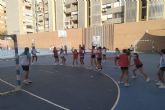 El Programa ADE y el Club Amigos Balonmano Cartagena CAB inician la ´gira´ por los colegios