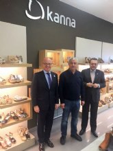 El impulso a la internacionalizacin del sector del calzado regional incluye la participacin por primera vez en la feria de Las Vegas