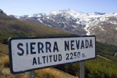 La Comunidad oferta 14 viajes para jóvenes a las estaciones de esquí de Sierra Nevada y Formigal, en el Pirineo Aragonés