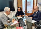 El Gobierno regional impulsa la Ley de Empresa Familiar con la participaci�n de los municipios