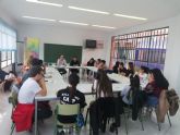 El Grupo Motor Juvenil del Presupuesto Participativo Joven se rene con los tcnicos municipales que han valorado las propuestas recogidas