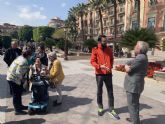 ´The low battery man´ visita Murcia para visibilizar la enfermedad de Encefalomielitis Miálgica