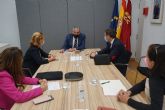 El consejero de Empleo, Investigacin y Universidades se rene con la rectora de la UCAM