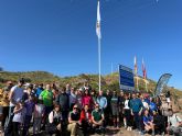 El sendero del Cejo de los Enamorados iza la bandera de sendero azul que lo reconoce como itinerario sostenible