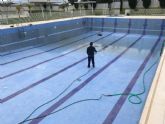 Las piscinas de verano de Puerto Lumbreras se preparan para su apertura el 1 de julio