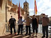 La recuperación del conjunto histórico de Lorca, la explotación laboral en los campos de Lorca y la suspensión de las Cercanías, objeto de iniciativas del eurodiputado de IU, Manu Pineda