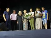 Beatriz Garca recibe el reconocimiento de Vecina del Año otorgado por las Juntas Municipales de Las Yucas y Las Lomas