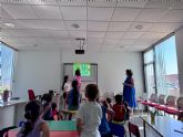 La alcaldesa de Puerto Lumbreras visita a los 120 ni&ntilde;os y ni&ntilde;as que disfrutan de las Escuelas de Conciliaci�n de Verano municipales