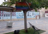 Lorca�ris denuncia una nueva vandalizaci�n del banco arco�ris de Lorca y exige una condena institucional firme al Ayuntamiento
