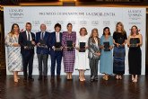 Ramn Aragons recibe el premio diamante de la excelencia, concedido por la asociacin espanola del lujo