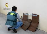 La Guardia Civil detiene/investiga a dos personas dedicadas a la sustracción de tapas de alcantarillado