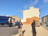 El Ayuntamiento de Lorca inicia los trabajos de acondicionamiento del aparcamiento provisional en la Avenida Santa Clara