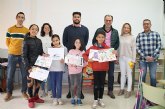 Entrega de premios del concurso escolar de dibujo de la campana 'Por una Cieza libre de cacas'