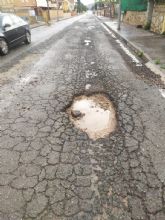 El Ayuntamiento solicita a la Consejera una actuacin de urgencia en la carretera de Calabardina y el vial de circunvalacin