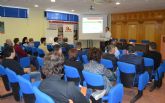 La Universidad de Murcia orienta a ASECOM sobre las prácticas de sus alumnos en empresas
