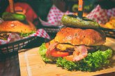 PROVACUNO reivindica el uso de la palabra hamburguesa con la campaña 