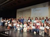 196 centros educativos participan este curso en el programa 