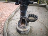 UxA pide al ayuntamiento que ponga en funcionamiento las fuentes de agua potable