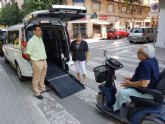 Fomento presenta las ayudas para la renovacin o adquisicin de taxis adaptados a personas con movilidad reducida