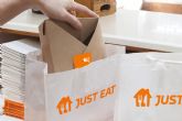 El grupo de comida a domicilio Just Eat Takeaway presenta su nueva identidad visual