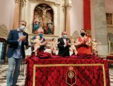 Cultura entrega los cuatro ngeles del paso del Cristo del Perdn tras haber sido restaurados