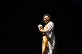 El Sevilla se convertirá en un genio atrapado en una lámpara en un cómico monólogo de humor en el Nuevo Teatro Circo