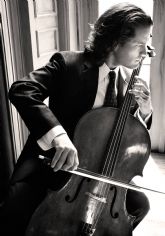 El violonchelista Zuill Bailey, ganador de un Grammy Clsico, acta en el Auditorio regional junto a la Orquesta Sinfnica de la Regin