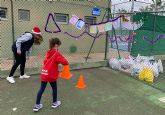 Las Torres entre Raquetas celebra un ano más su fiesta solidaria de Navidad a beneficio de las asociaciones locales