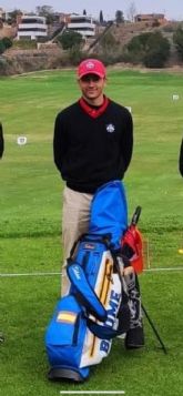 El mazarronero ngel Prez ha representado a Murcia en el campeonato de Espana de golf por federaciones autonmicas en la categora sub-18 masculina