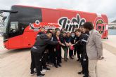 Jimbee Cartagena elige 'plaza mayor' para presentar su nuevo autobús