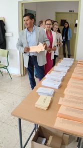 Los candidatos de Murcia Libre a la Comunidad y al Ayuntamiento de Murcia y Totana ejercen su derecho al voto