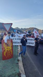 El Sindicato de Trabajadores advierte a la AICE que si sigue bloqueando la jubilación anticipada intensificará las movilizaciones